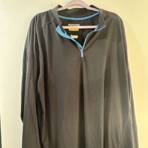 Cabela's Black and Blue Pullover